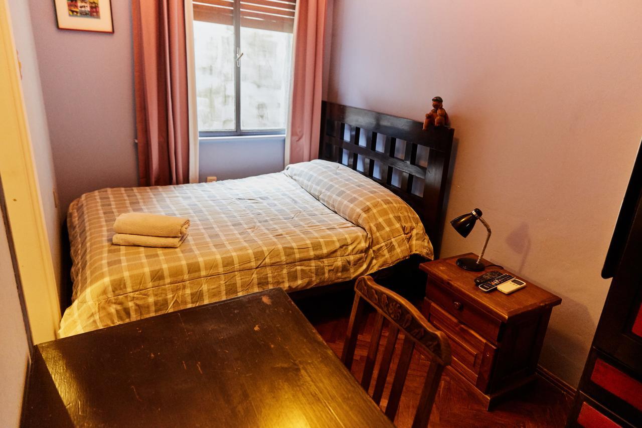 Una Noche Mas B & B Montevideo Bagian luar foto